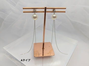 プラチナチェーンピアス