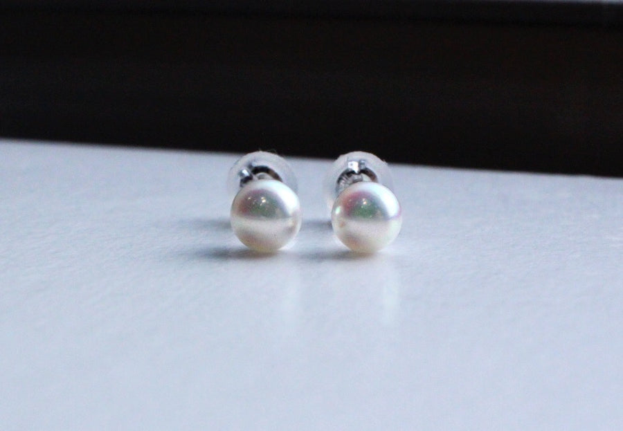 Miraculous pearl blue pink baby pearl 4.5mm earrings